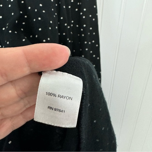 J Jill Top Medium Black White Square Does Long Sleeve Blouse Casual Workwear - Picture 6 of 8